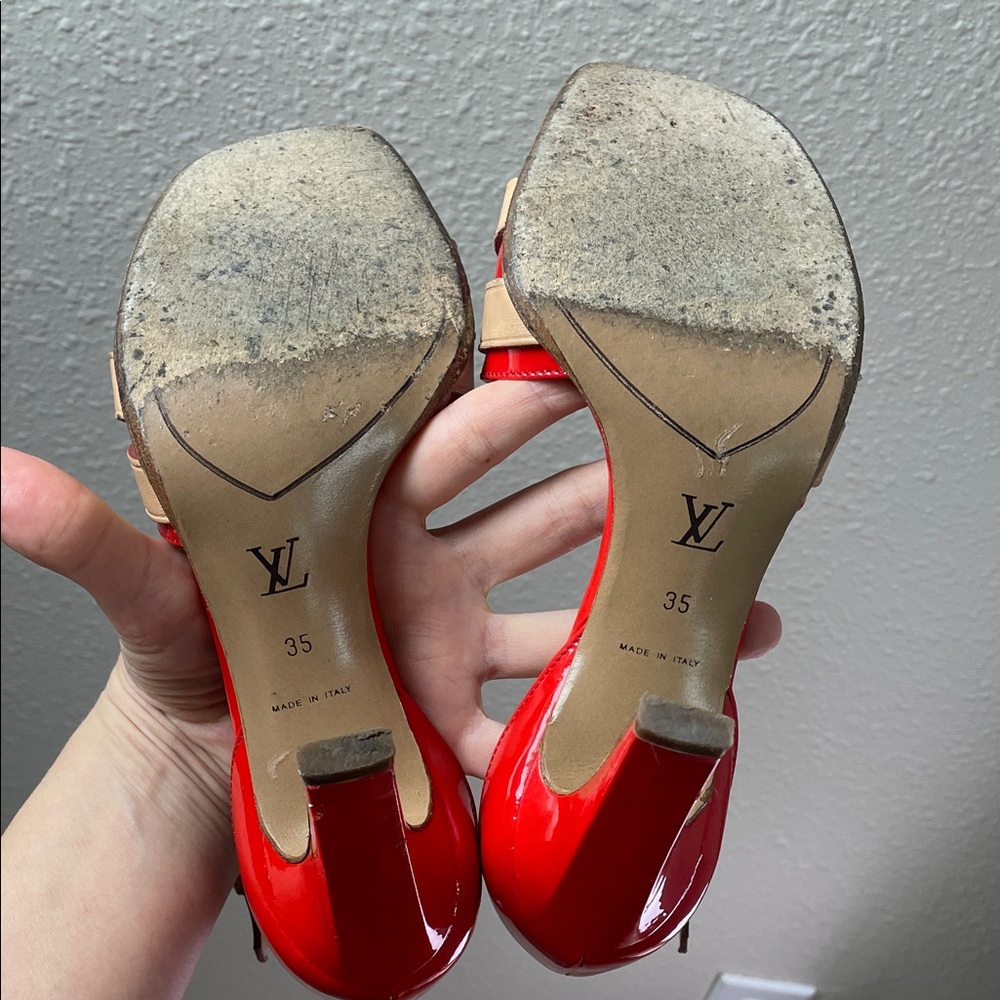 Louis Vuitton Red Patent Leather Heels with Bow gold LV original box & dust bag - Picture 14 of 17